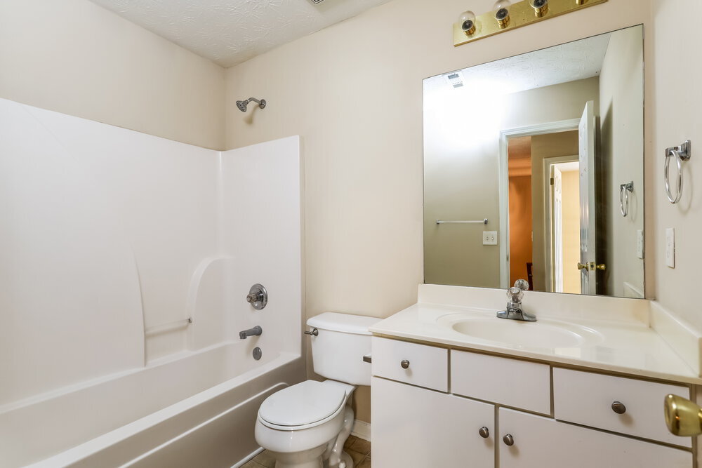 Building Photo - 300 Kentshire Pl NW