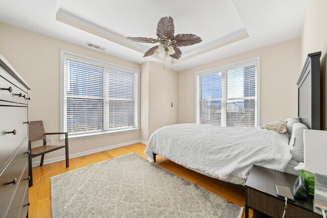 Building Photo - 3334 Peachtree Rd NE