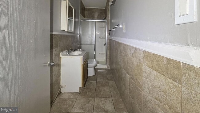 Building Photo - 1701 N 20th St