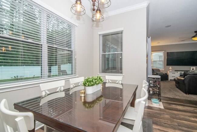 Building Photo - 8114 Champions Forest Way