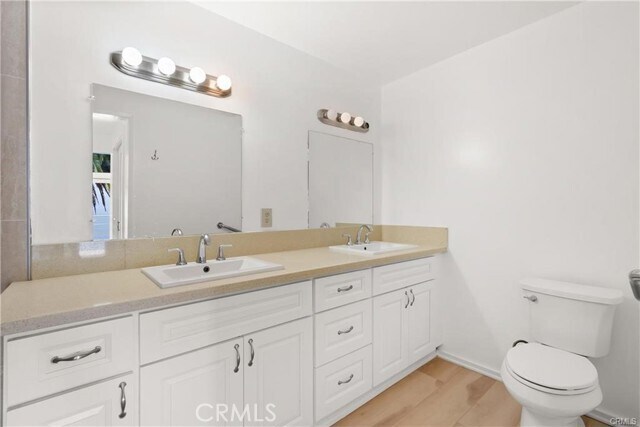 Building Photo - 2105 W Paseo Del Mar