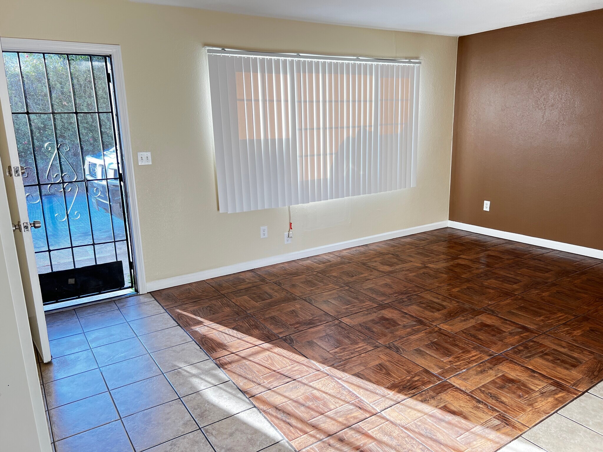 Building Photo - 21917 Dracaea Ave