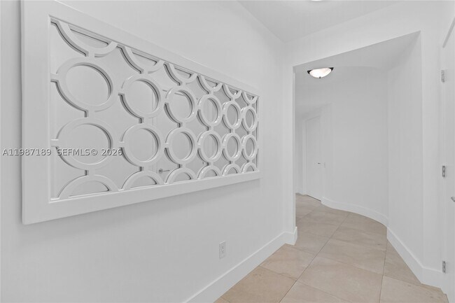 Building Photo - 1500 Ocean Dr