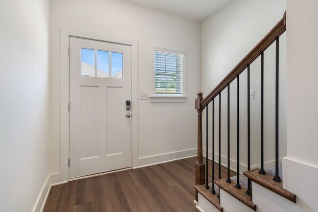 Building Photo - 141 Huntley Knl Dr
