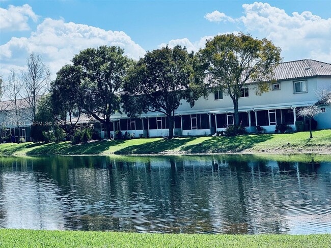 Building Photo - 20875 NW 4 St