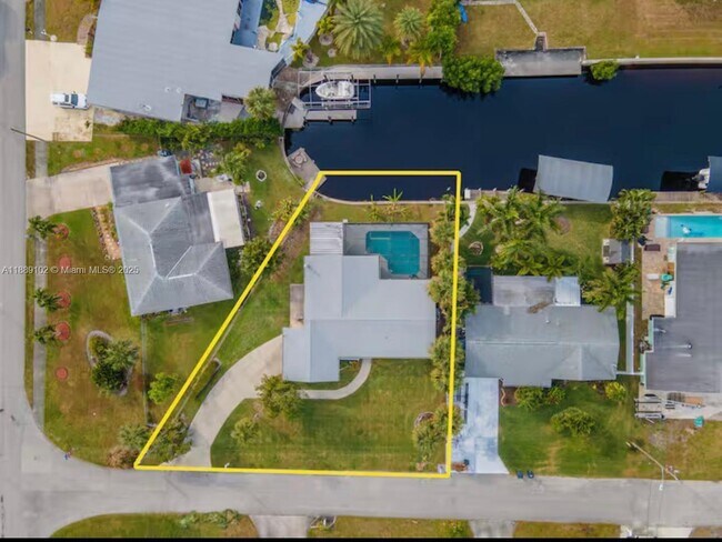 Primary Photo - 4311 S Atlantic Cir