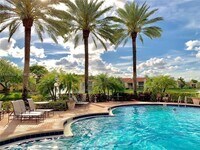 Building Photo - 1229 SW 46th Ave