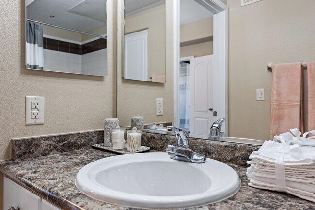 Building Photo - 6900 E Princess Dr