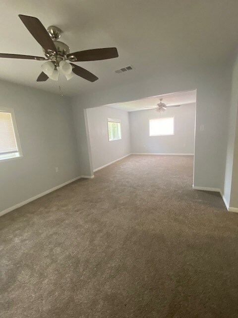 Building Photo - 316 Slawson Ln