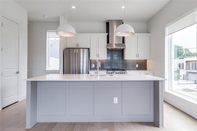 Building Photo - 5515 Bryan Pkwy