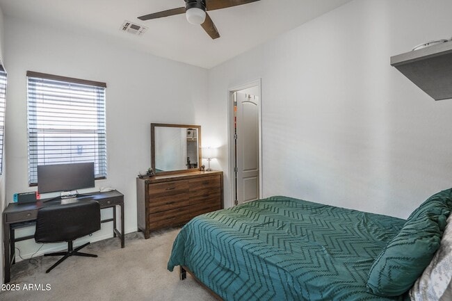 Building Photo - 14757 W Pasadena Ave