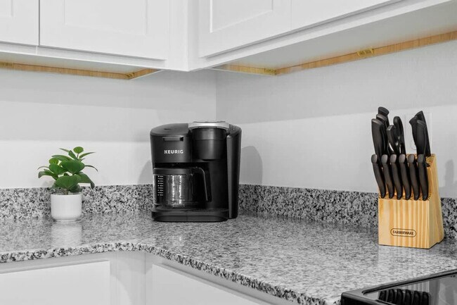 Building Photo - 13097 Scottville St