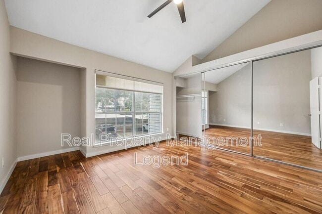 Building Photo - 2506 Wedglea Dr