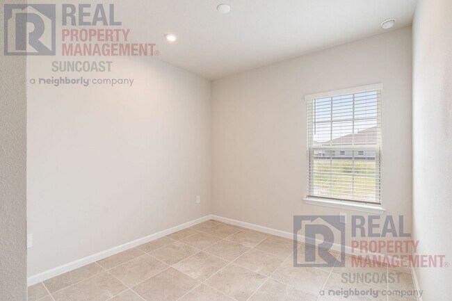 Building Photo - 4535 Arden Wy