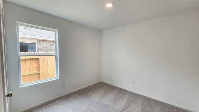 Building Photo - 29018 Rustic Windmill Wy