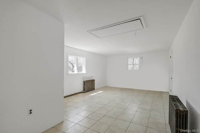 Building Photo - 15 Community Rd