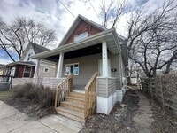 Building Photo - 3 bed/2 bath home near NDSU!