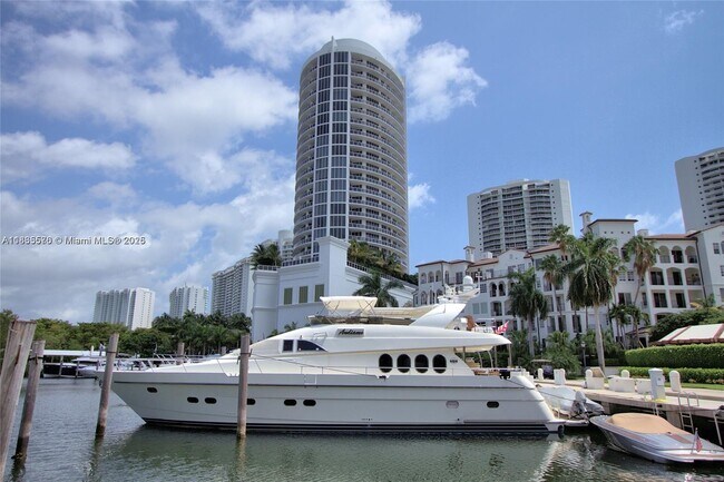 Building Photo - 4100 Island Blvd