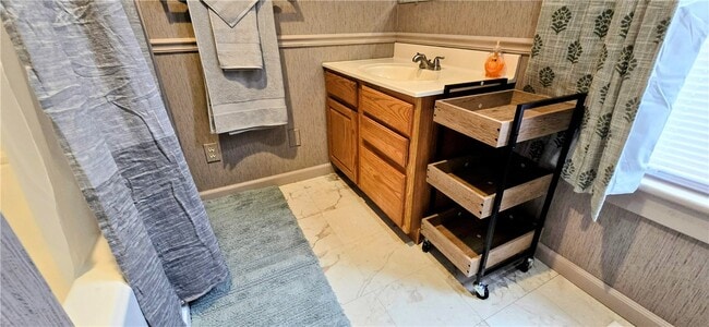 Building Photo - 315 Laurens St