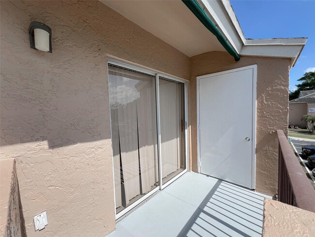 Building Photo - 1881 NW 96th Terrace