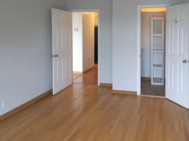 Building Photo - 1510 E St