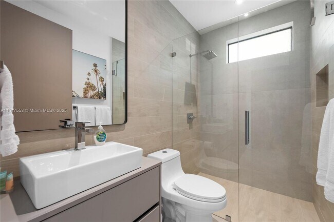 Building Photo - 1881 NE 196th Terrace