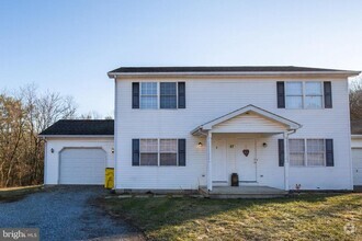 Building Photo - 87 Dozer Ln