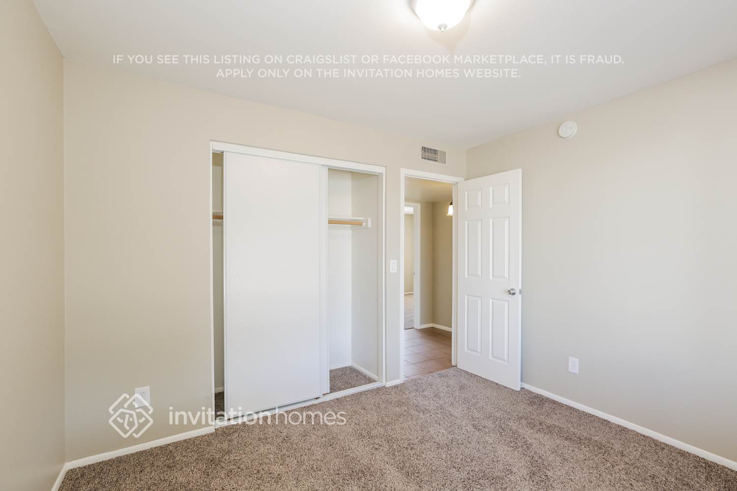 Building Photo - 10902 W Montecito Ave