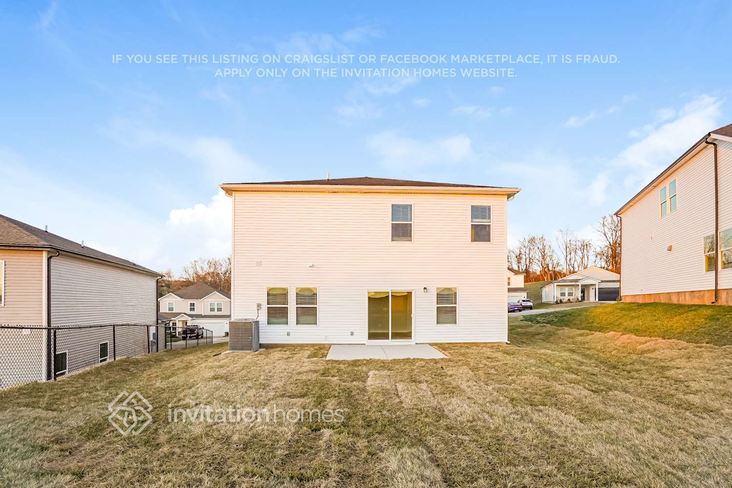 Building Photo - 1322 Bluffton Cir