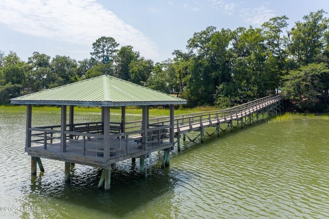 Building Photo - 2 Rockville Way