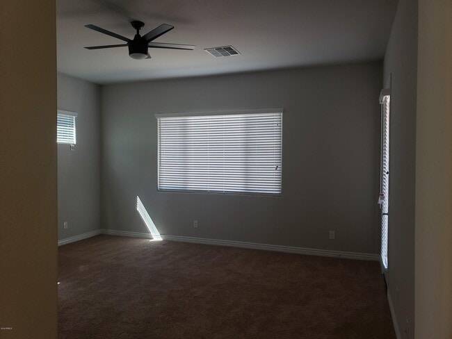 Building Photo - 8552 W Midway Ave
