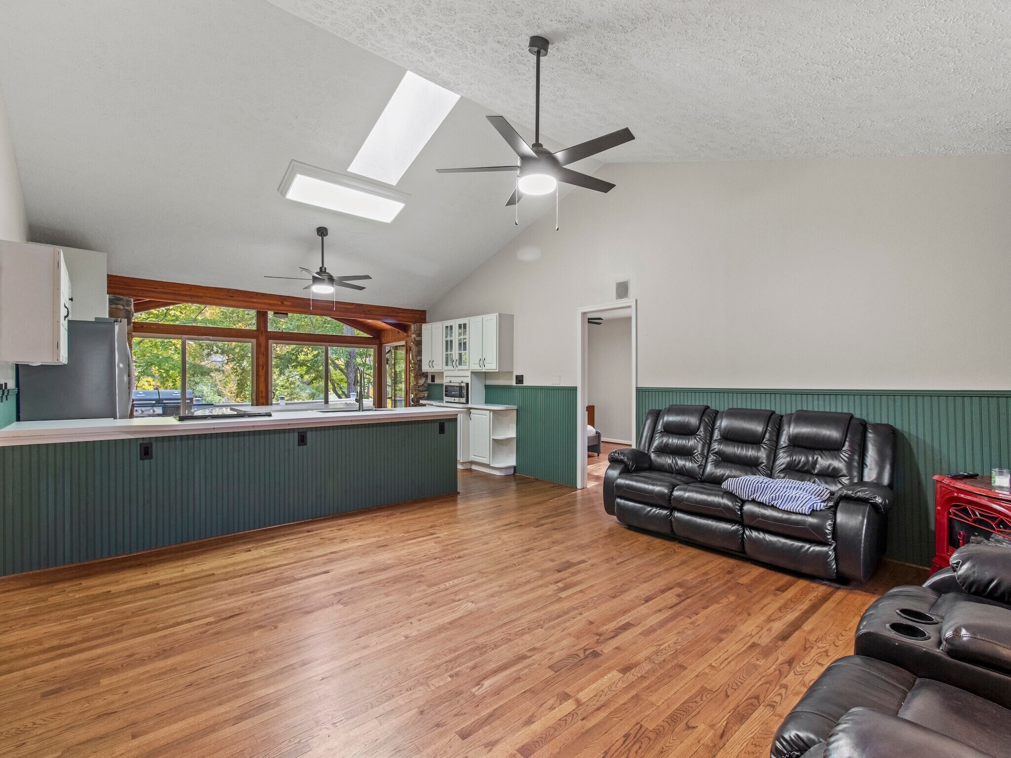 Building Photo - 11386 Sitting Bull Trl