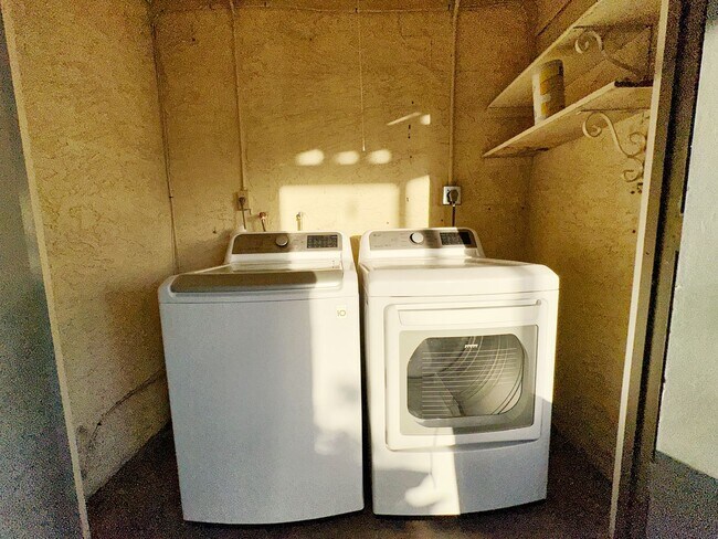 Building Photo - For Lease -Partially Furnished $2,599 or Unfurnished $2,300 2 Beds-2 Bath Painted Mountain Golf C...