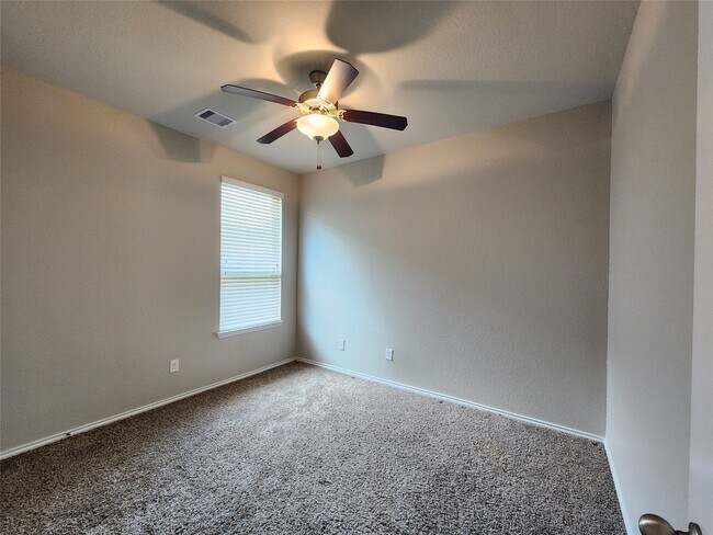 Building Photo - 22115 Dove Valley Ln