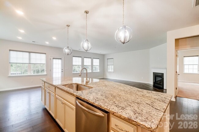 Building Photo - 2337 Abundance Ln