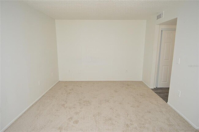 Building Photo - 5006 Moro Manor Dr