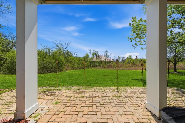 Building Photo - 2243 Sun Valley Dr
