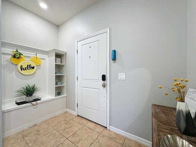 Building Photo - 4626 Terrasonesta Dr
