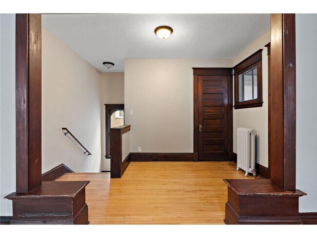 Building Photo - 2428 Chicago Ave