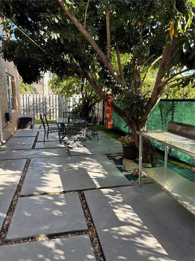 Building Photo - 16274 SW 71st Terrace