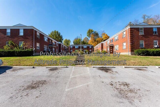 Building Photo - 1441 Nightingale Rd