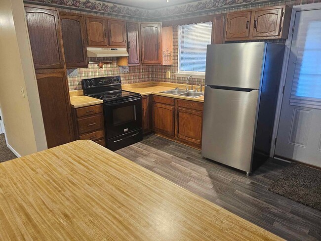 Building Photo - Cute 2 Bedroom 1 Bath Home in Jacksonville
