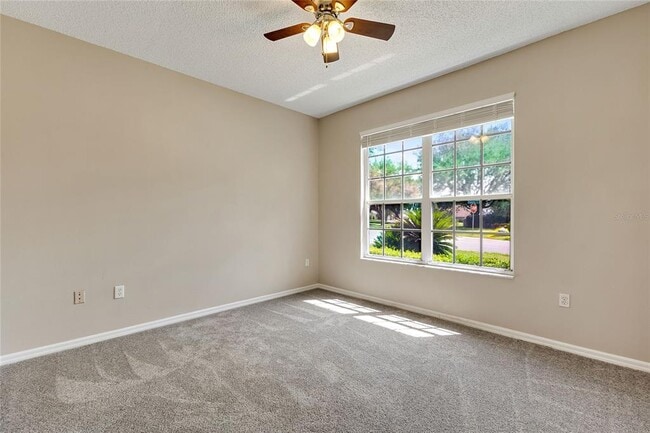 Building Photo - 2301 Paulette Dr
