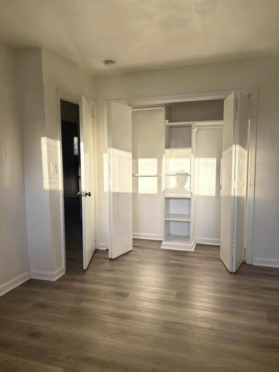 Building Photo - 3443 Hyland Dr