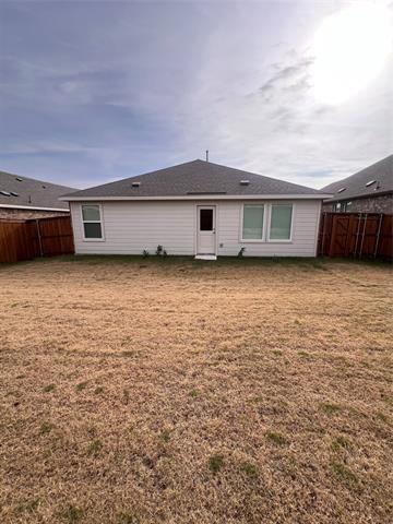 Building Photo - 14143 Hammersmith St