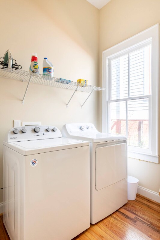 Building Photo - 684 Grady Pl SW