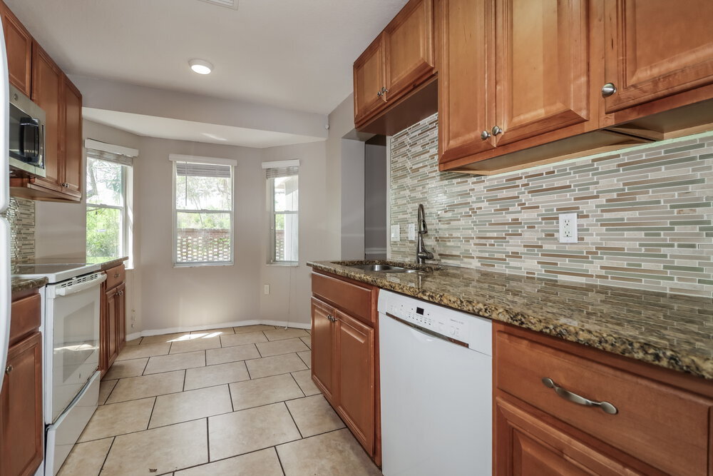 Building Photo - 8047 Hathaway Dr