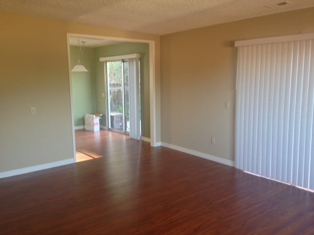 Building Photo - Peacock Hills, 55+ Community - Home in Peacock Hills - Oceanside