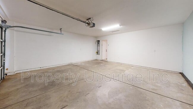 Building Photo - 3690 Silvario Ct