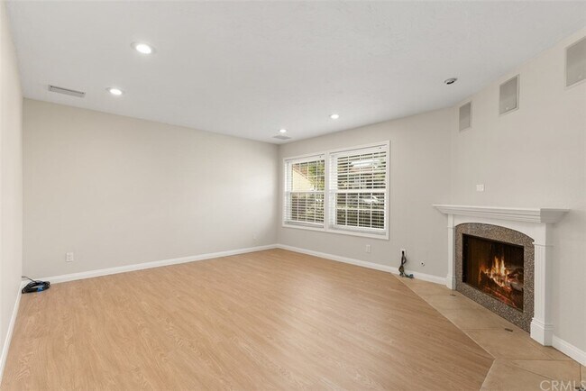 Building Photo - 42 Atherton-